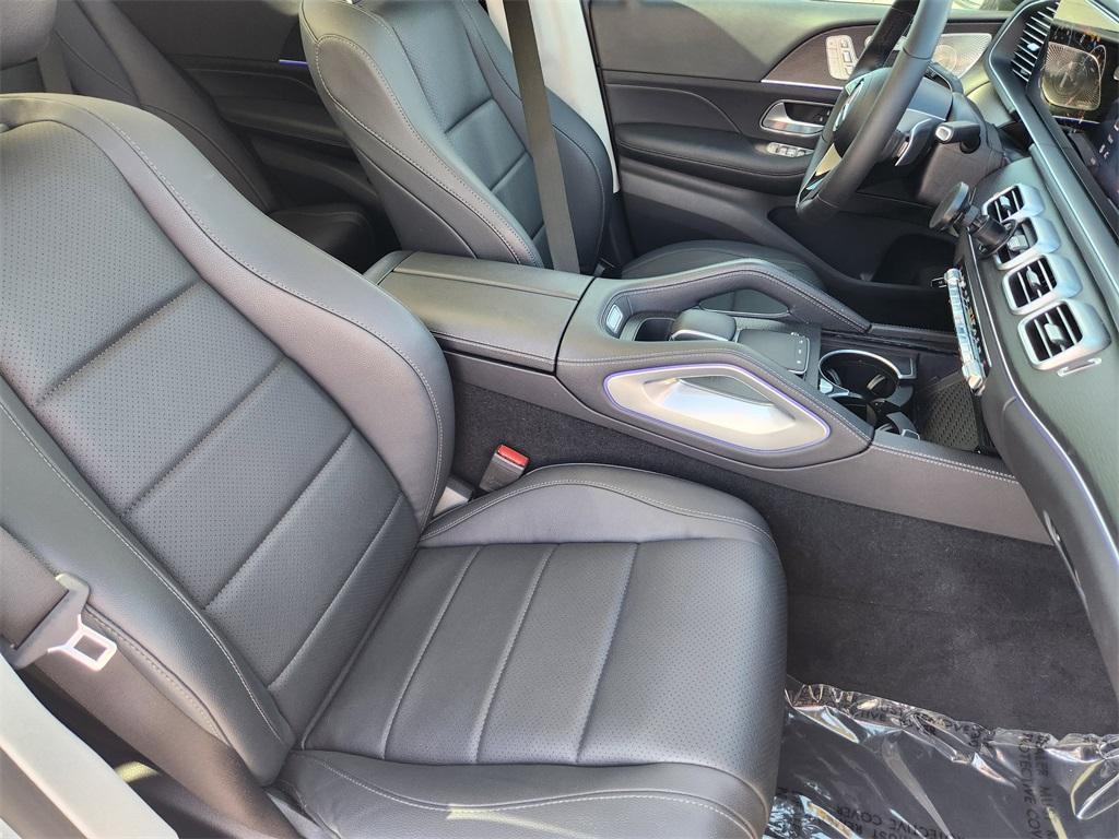 used 2024 Mercedes-Benz GLE 450 car, priced at $65,545
