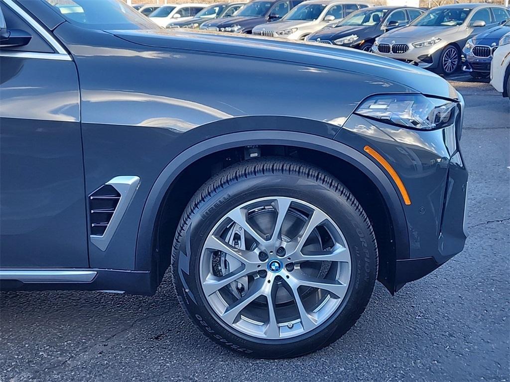 new 2025 BMW X5 PHEV car, priced at $81,040