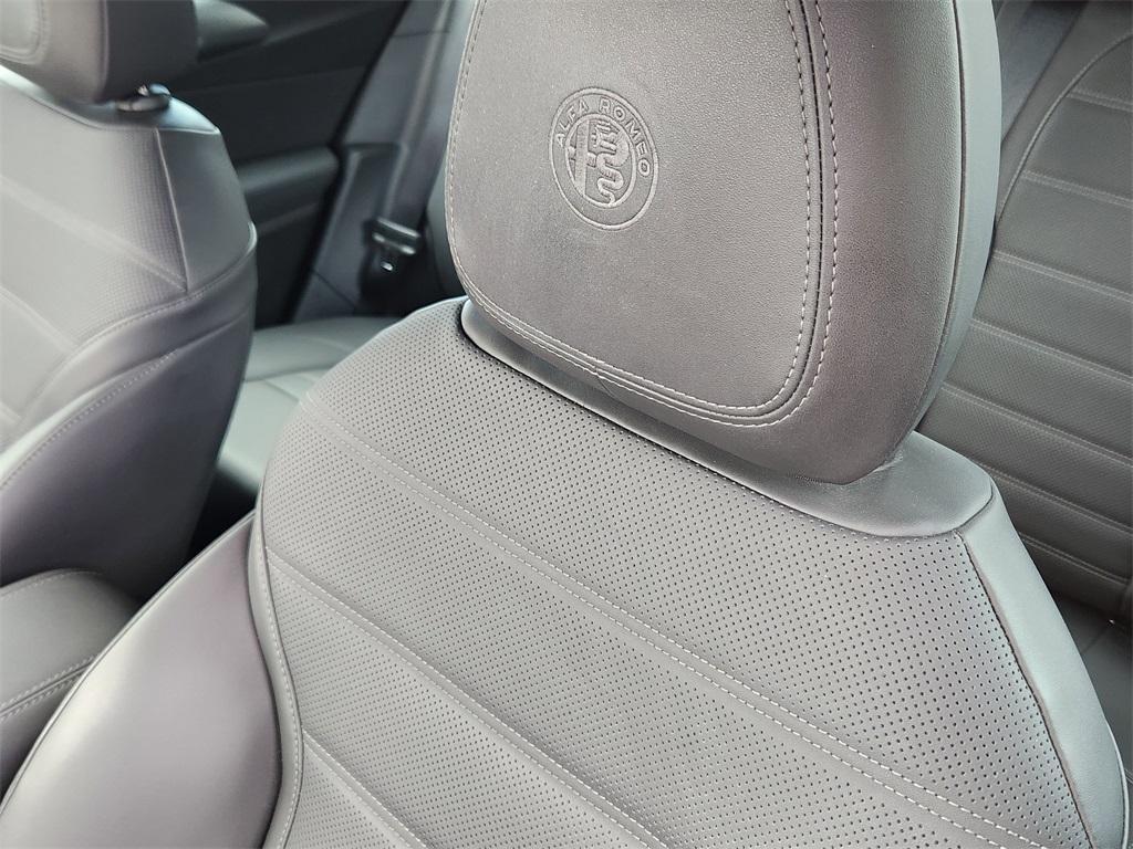 used 2024 Alfa Romeo Tonale car, priced at $35,157