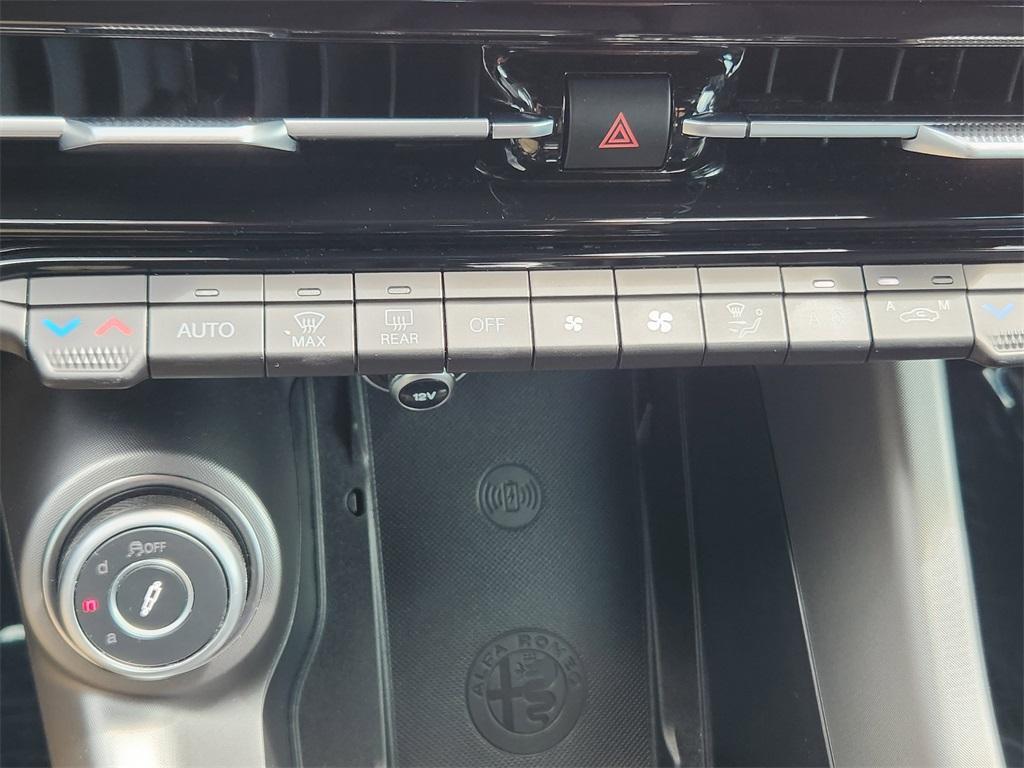 used 2024 Alfa Romeo Tonale car, priced at $35,157