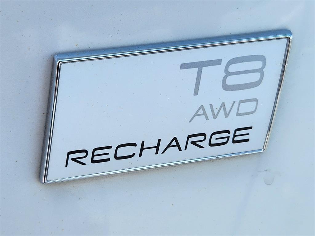 used 2021 Volvo XC90 Recharge Plug-In Hybrid car, priced at $34,594