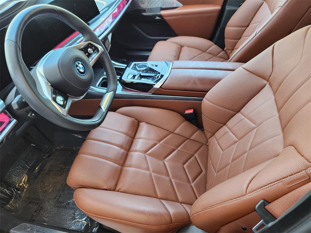 used 2023 BMW i7 car, priced at $85,096