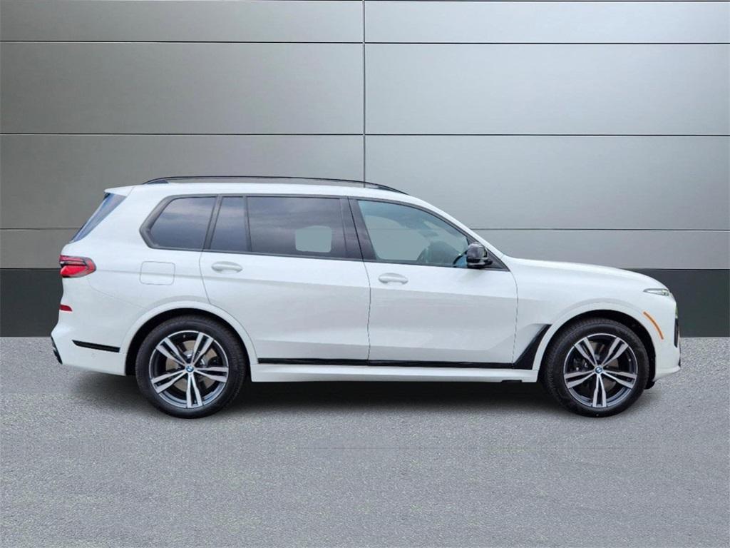 new 2025 BMW X7 car, priced at $117,975