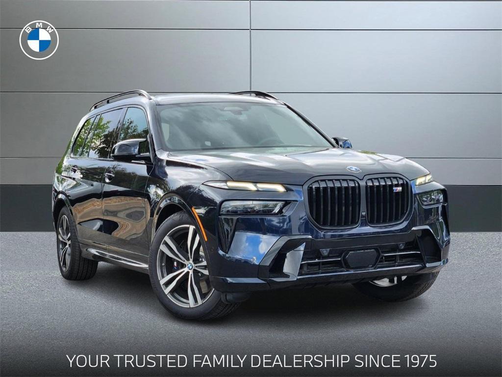 new 2025 BMW X7 car, priced at $118,925