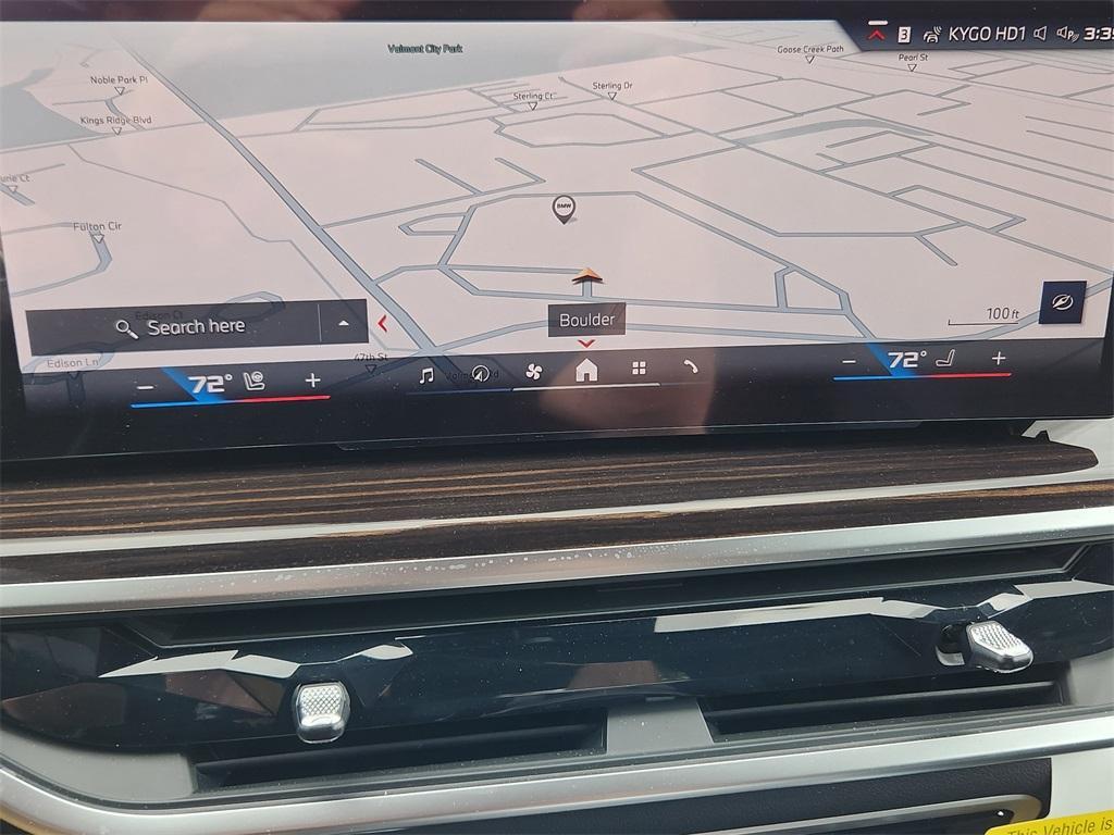 new 2025 BMW X7 car, priced at $118,925