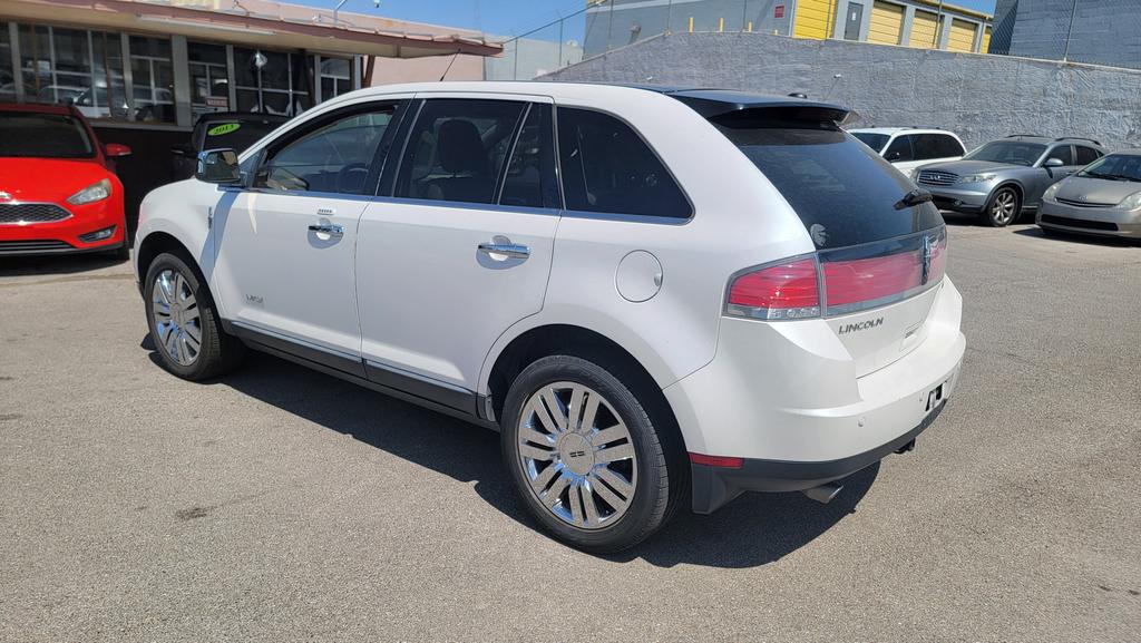 used 2010 Lincoln MKX car, priced at $3,499