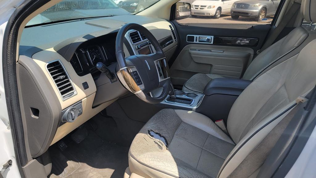 used 2010 Lincoln MKX car, priced at $3,499