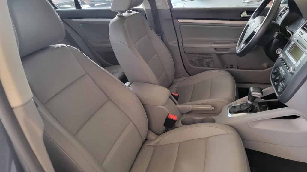 used 2009 Volkswagen Jetta car, priced at $5,999