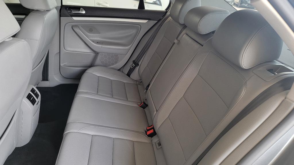used 2009 Volkswagen Jetta car, priced at $5,999