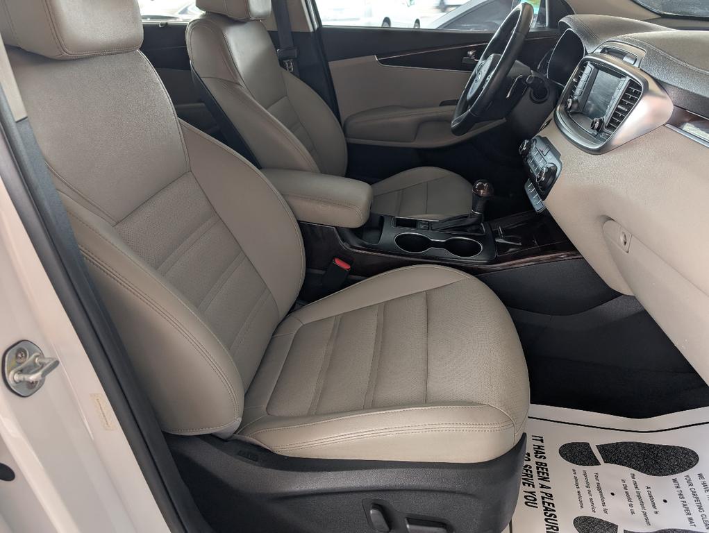 used 2017 Kia Sorento car, priced at $11,599