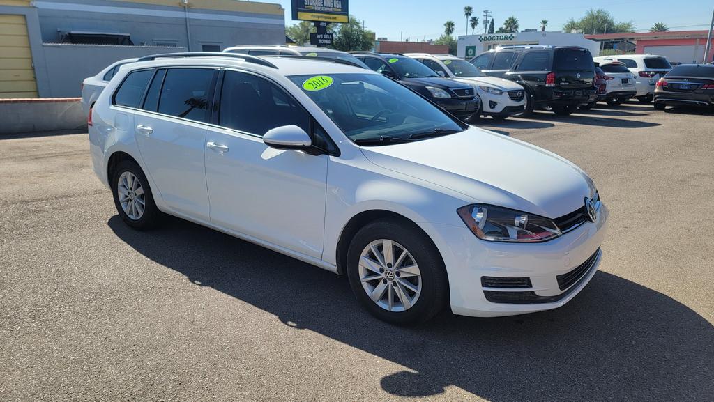 used 2016 Volkswagen Golf SportWagen car, priced at $9,499