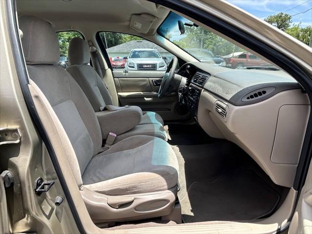 used 2001 Mercury Sable car, priced at $4,500