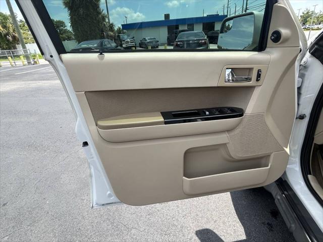 used 2012 Ford Escape car, priced at $5,800