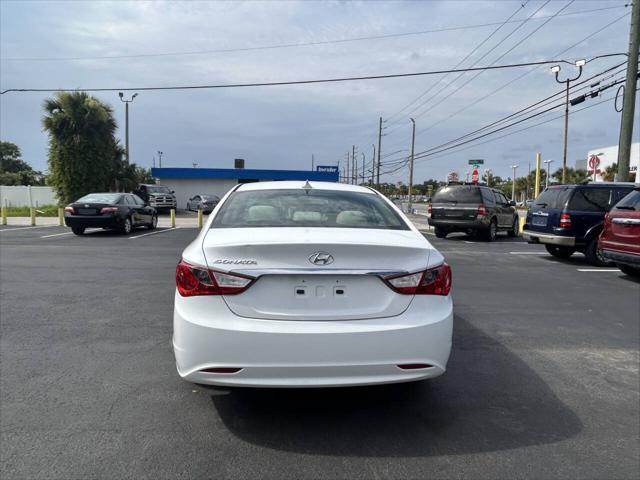used 2013 Hyundai Sonata car, priced at $6,200