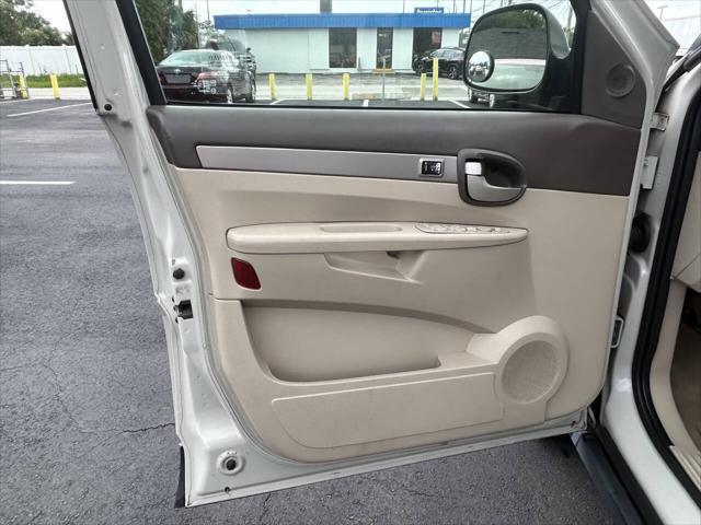 used 2007 Buick Rendezvous car, priced at $5,800