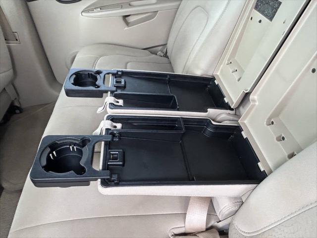 used 2007 Buick Rendezvous car, priced at $5,800