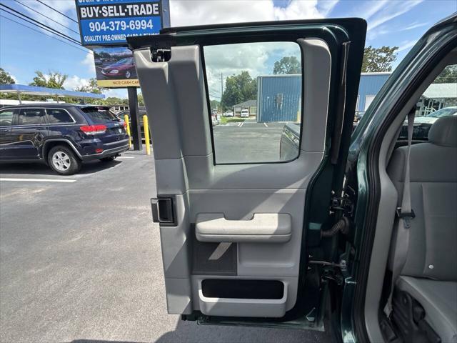 used 2007 Ford F-150 car, priced at $6,500