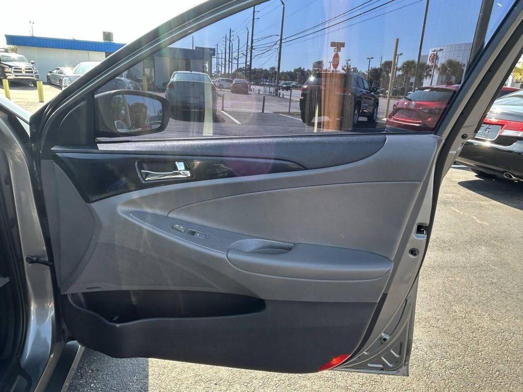 used 2013 Hyundai Sonata car, priced at $6,900