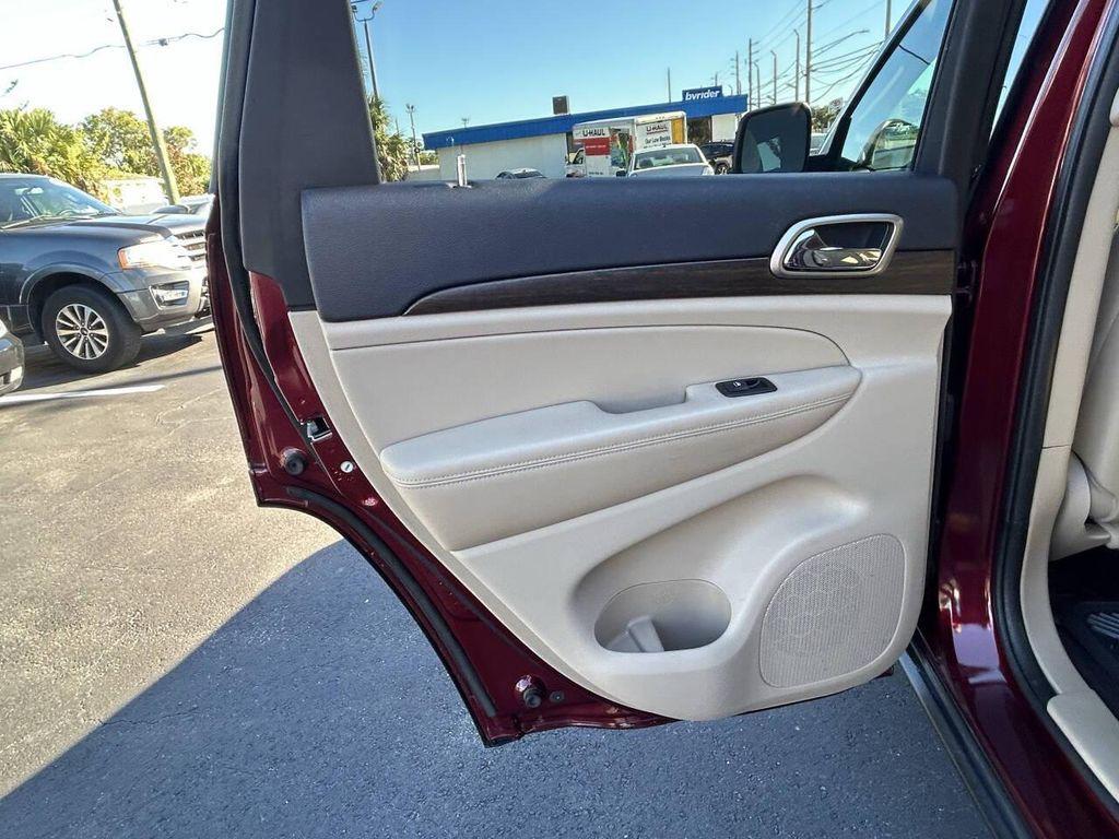 used 2016 Jeep Grand Cherokee car, priced at $10,900