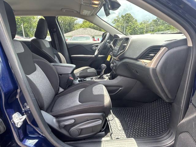 used 2015 Jeep Cherokee car, priced at $7,800