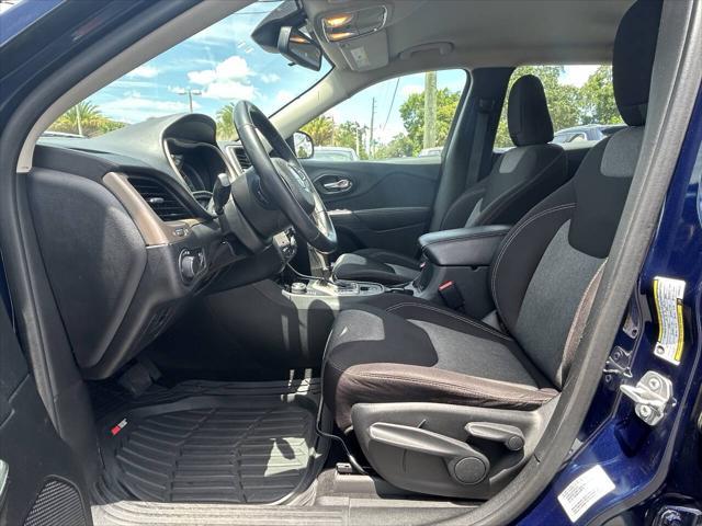used 2015 Jeep Cherokee car, priced at $7,800