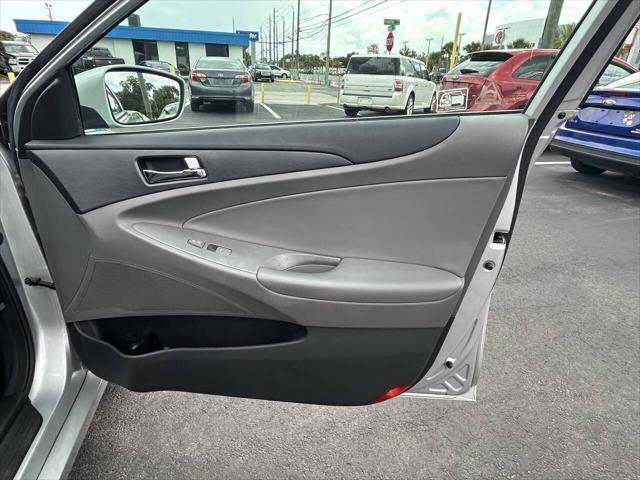 used 2013 Hyundai Sonata car, priced at $6,200