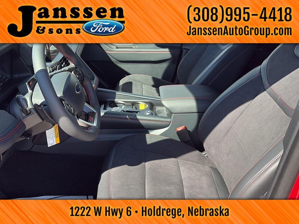 new 2025 Ford Explorer car