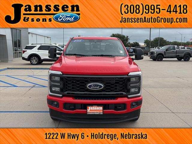 new 2025 Ford F-350 car