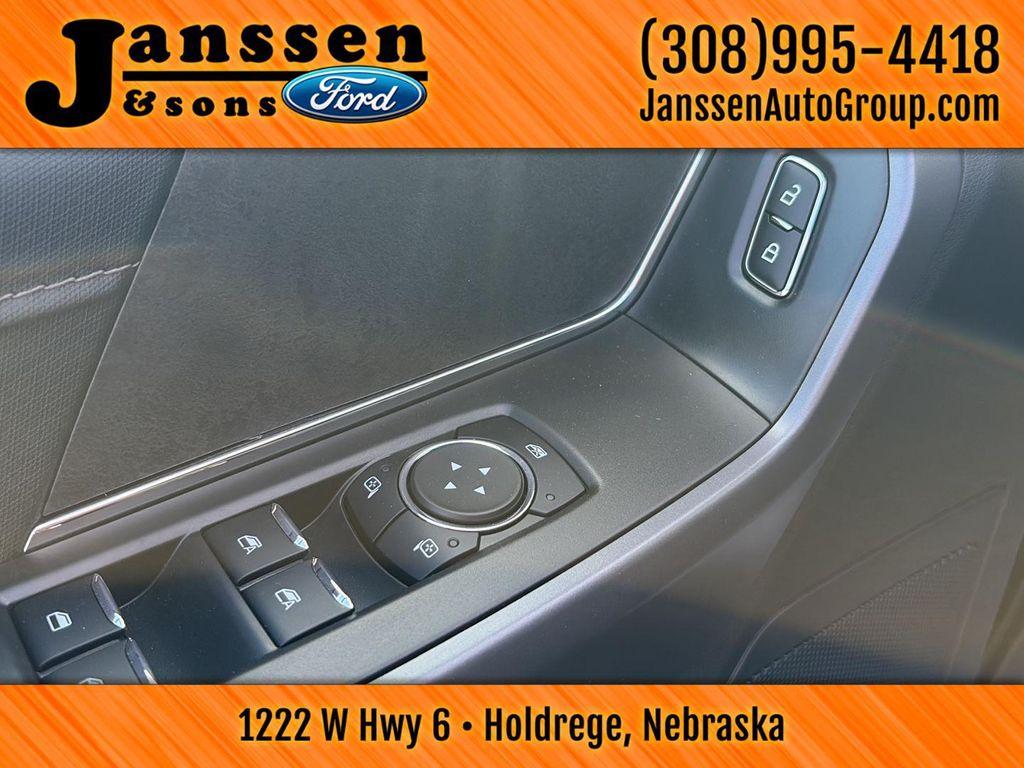 new 2025 Ford F-150 car, priced at $62,580