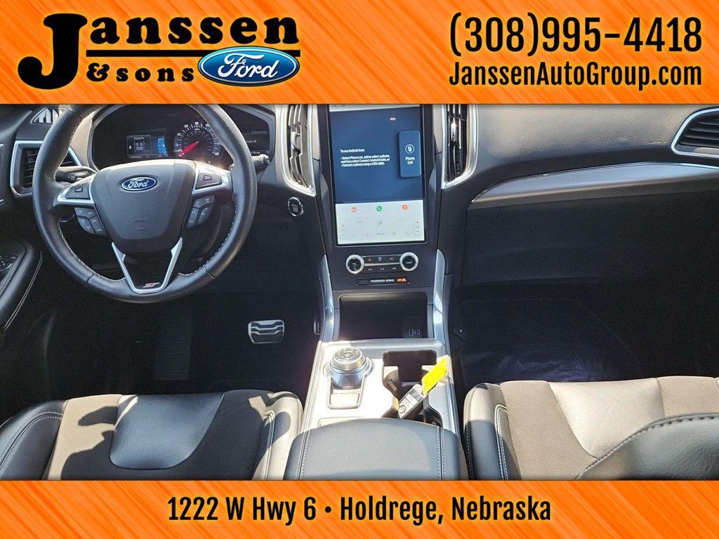 used 2023 Ford Edge car, priced at $33,990