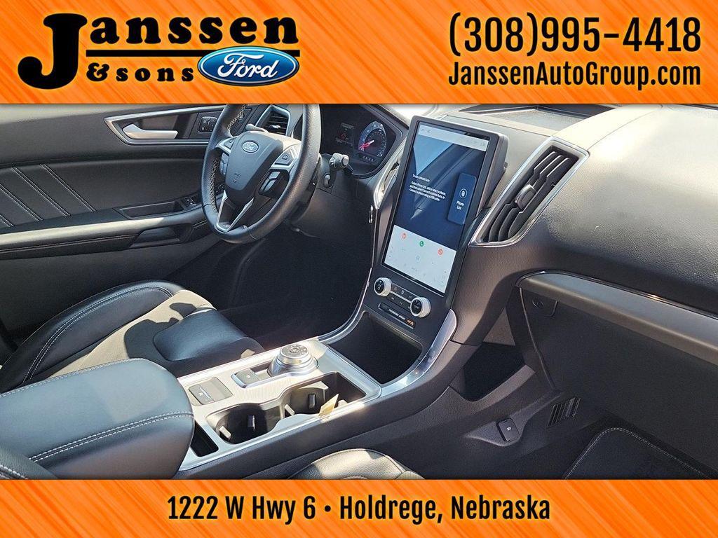 used 2023 Ford Edge car, priced at $33,990