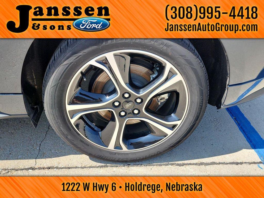 used 2023 Ford Edge car, priced at $33,990