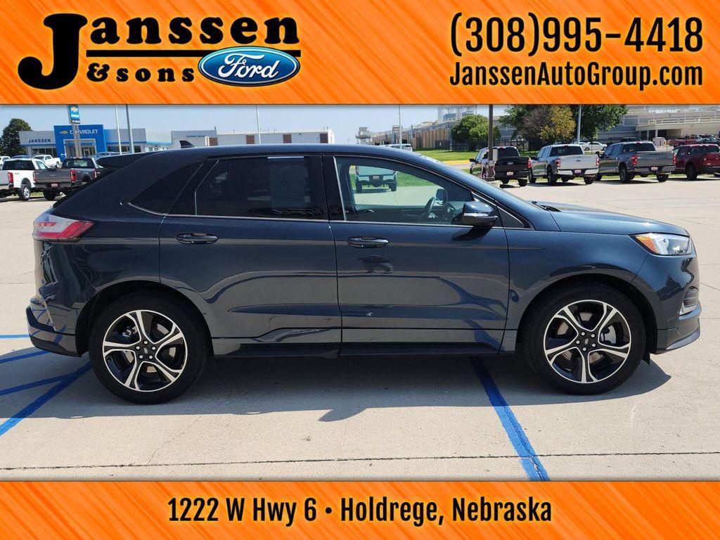 used 2023 Ford Edge car, priced at $33,990
