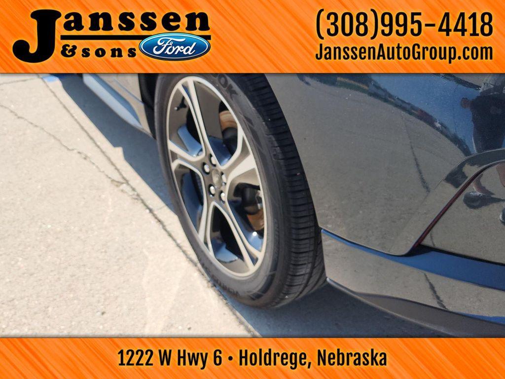 used 2023 Ford Edge car, priced at $33,990