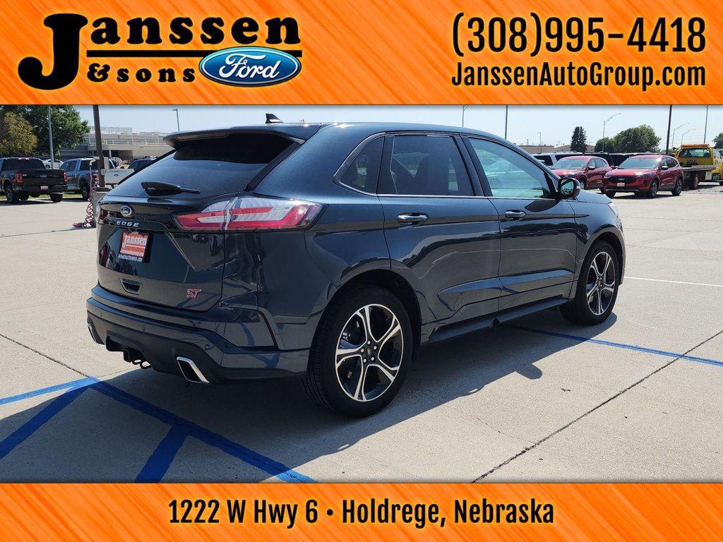 used 2023 Ford Edge car, priced at $33,990