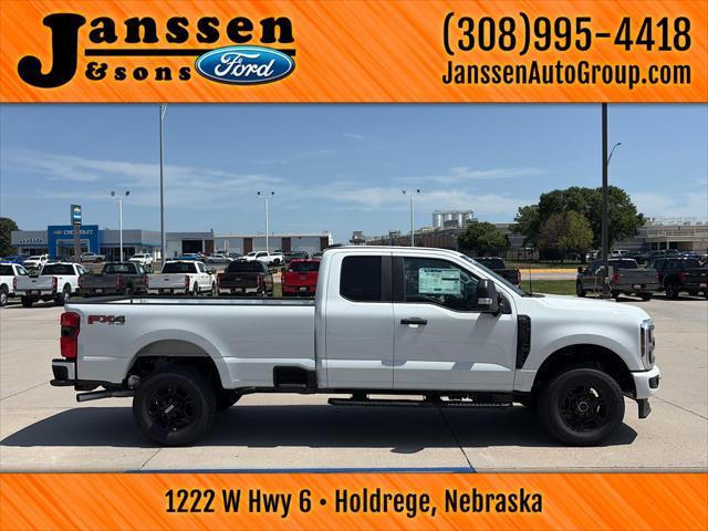 new 2025 Ford F-350 car
