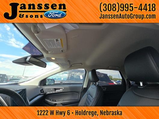 used 2021 Ford Edge car, priced at $27,990