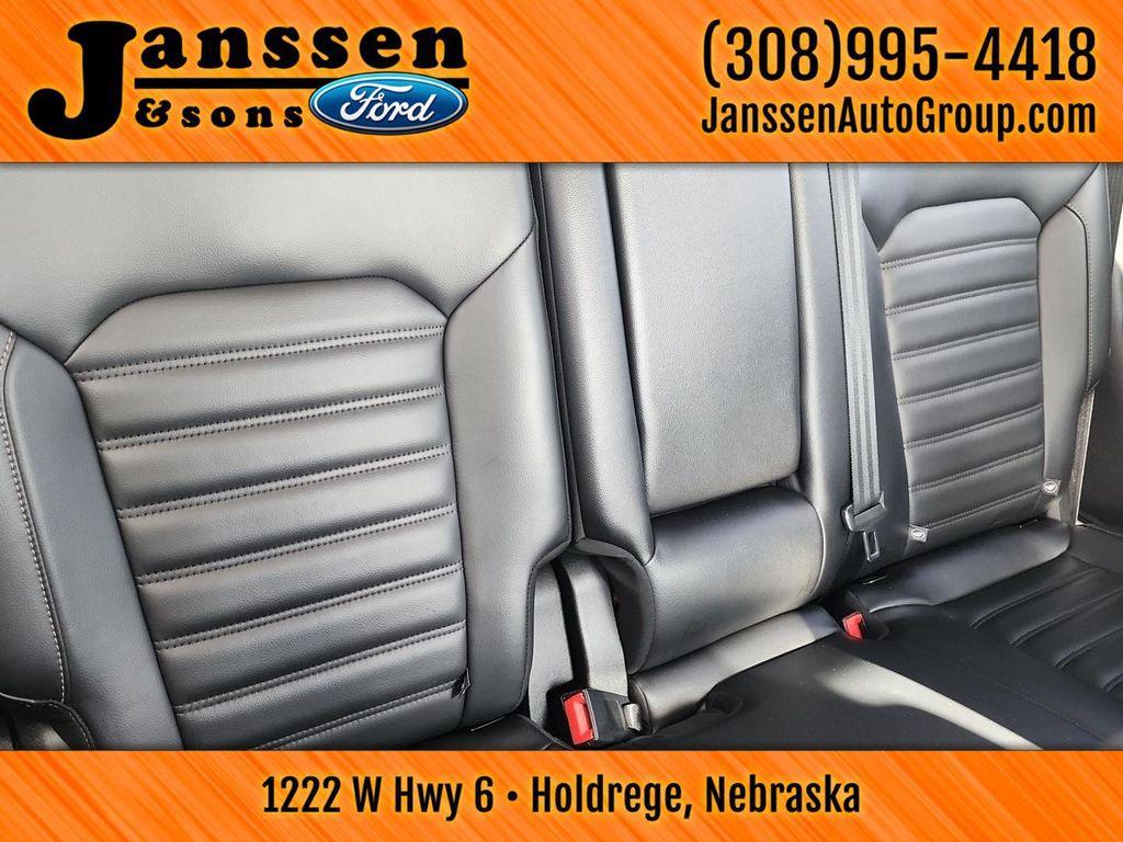 used 2024 Ford Edge car, priced at $25,990