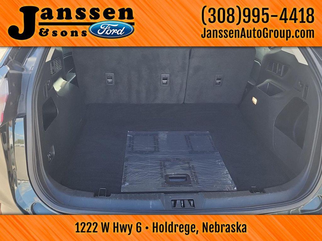 used 2024 Ford Edge car, priced at $25,990