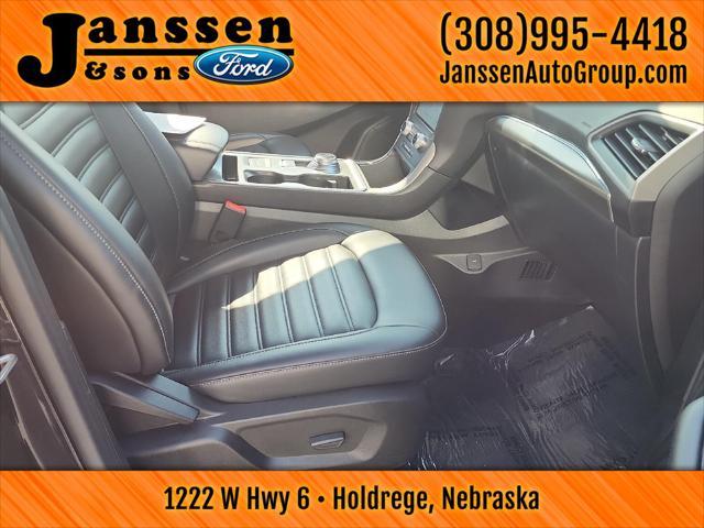 used 2022 Ford Edge car, priced at $25,888