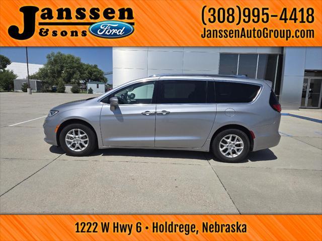 used 2021 Chrysler Pacifica car, priced at $24,995