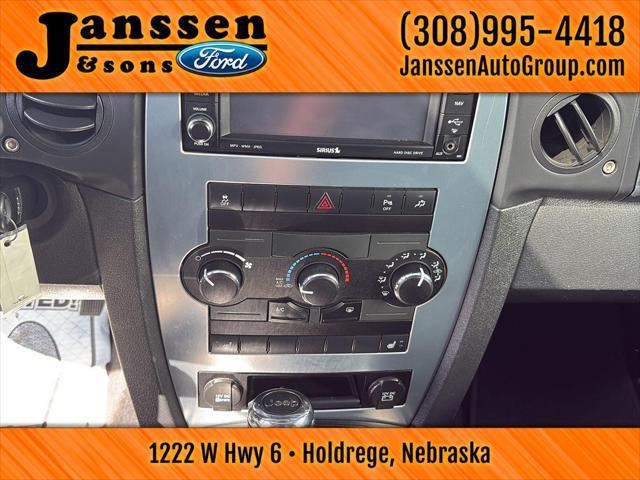 used 2010 Jeep Commander car, priced at $7,995