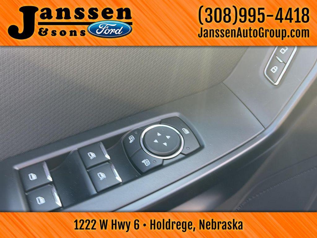 new 2025 Ford F-150 car, priced at $50,825