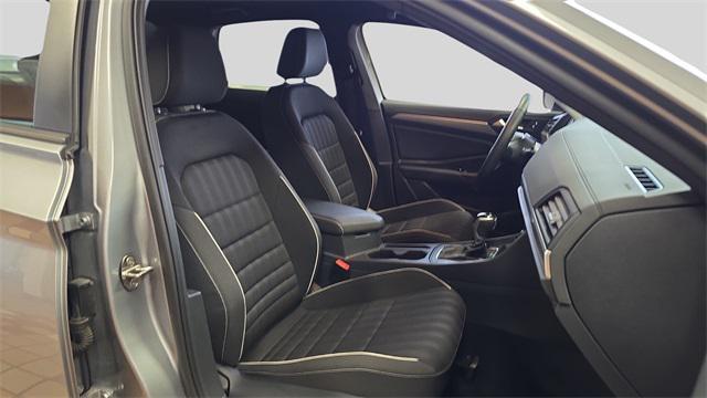 used 2022 Volkswagen Jetta car, priced at $18,995