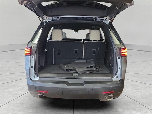 used 2023 Chevrolet Traverse car, priced at $27,500