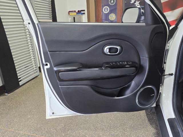 used 2015 Kia Soul car, priced at $11,200
