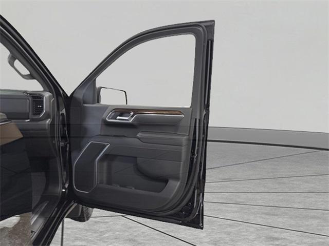 new 2025 GMC Canyon car, priced at $44,560