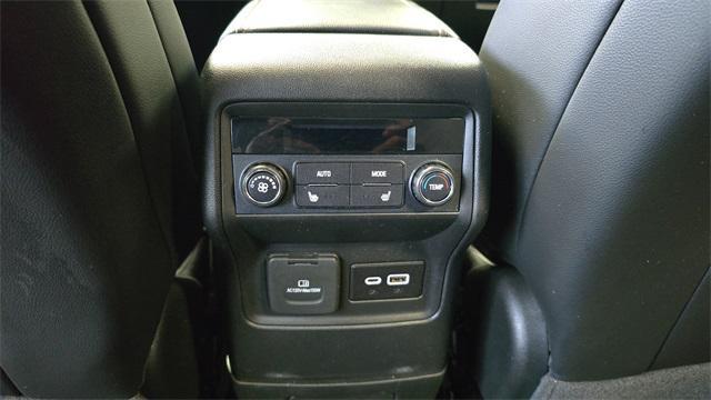 used 2022 GMC Acadia car, priced at $30,200