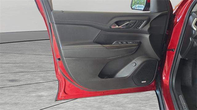 used 2023 GMC Acadia car, priced at $32,300