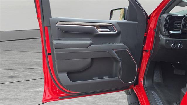 used 2025 GMC Sierra 1500 car, priced at $41,000